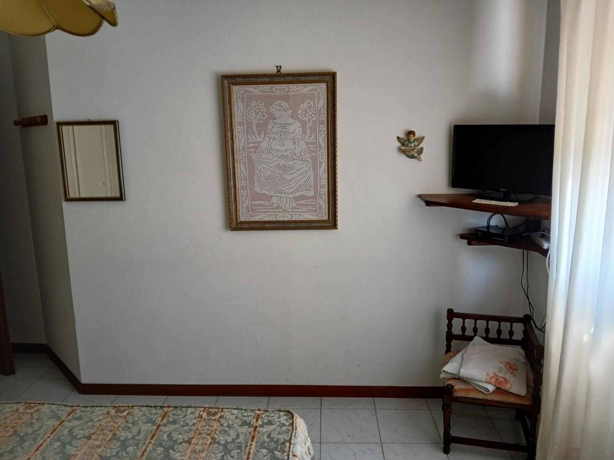 Il Melograno B&B With Private Bathrooms Aulla Exterior photo